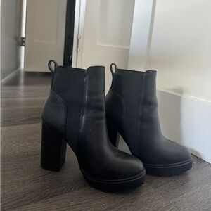 Steve Madden heeled booties